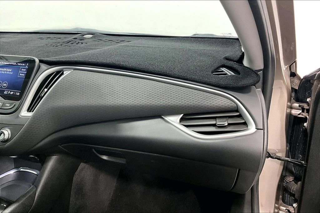 Used 2023 Chevrolet Malibu LT w/ Driver Confidence Package FWD image 16