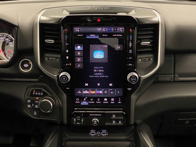 New 2026 RAM 1500 4x4 Crew Cab image 9