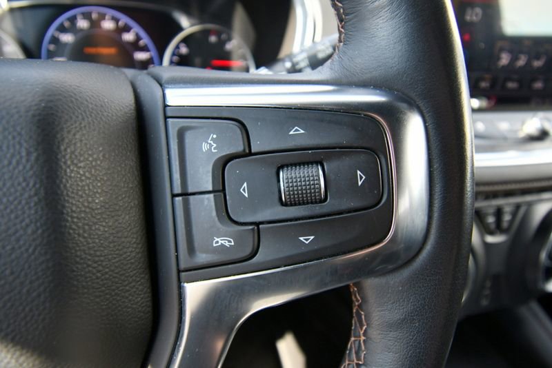 Used 2022 Chevrolet Blazer Premier w/ LPO, Black Accent Package AWD/4WD image 21