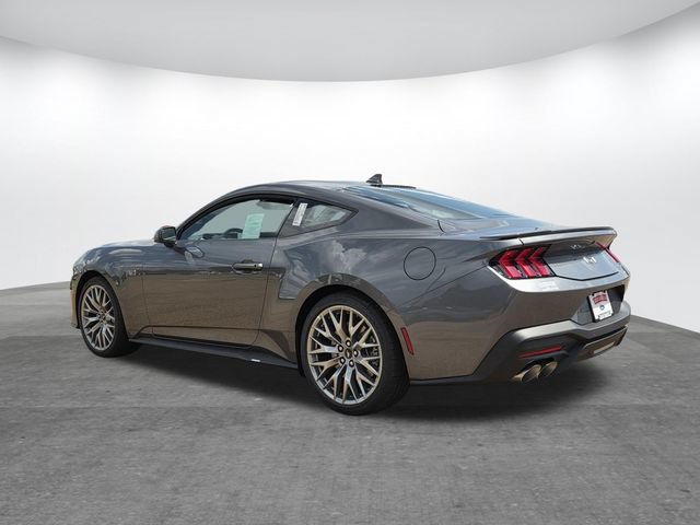 New 2026 Ford Mustang GT Premium RWD image 4