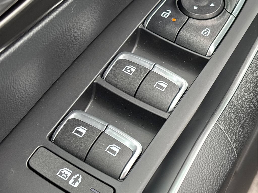 New 2026 Kia Sorento EX image 25