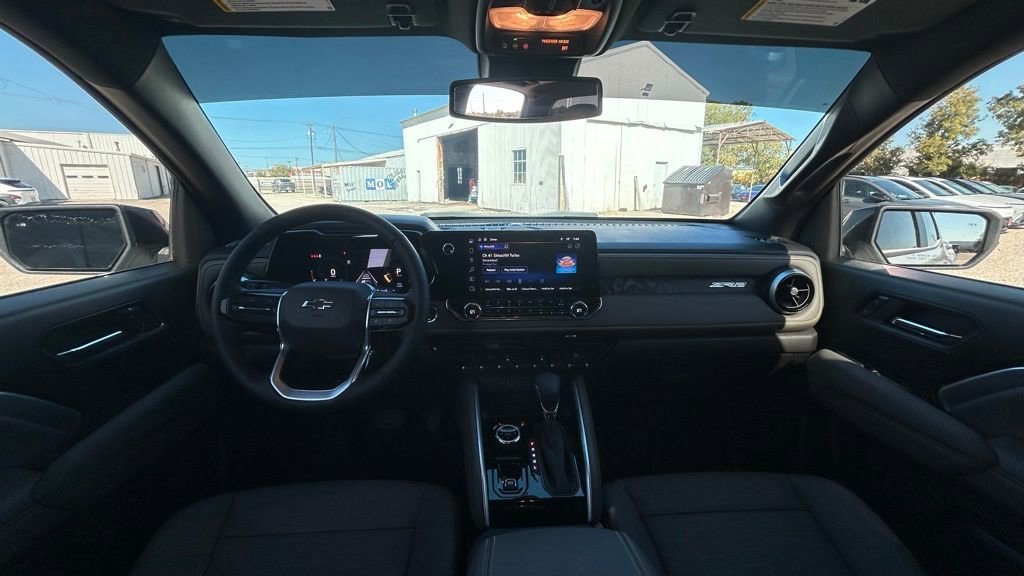 Used 2025 Chevrolet Colorado ZR2 w/ Technology Package image 22