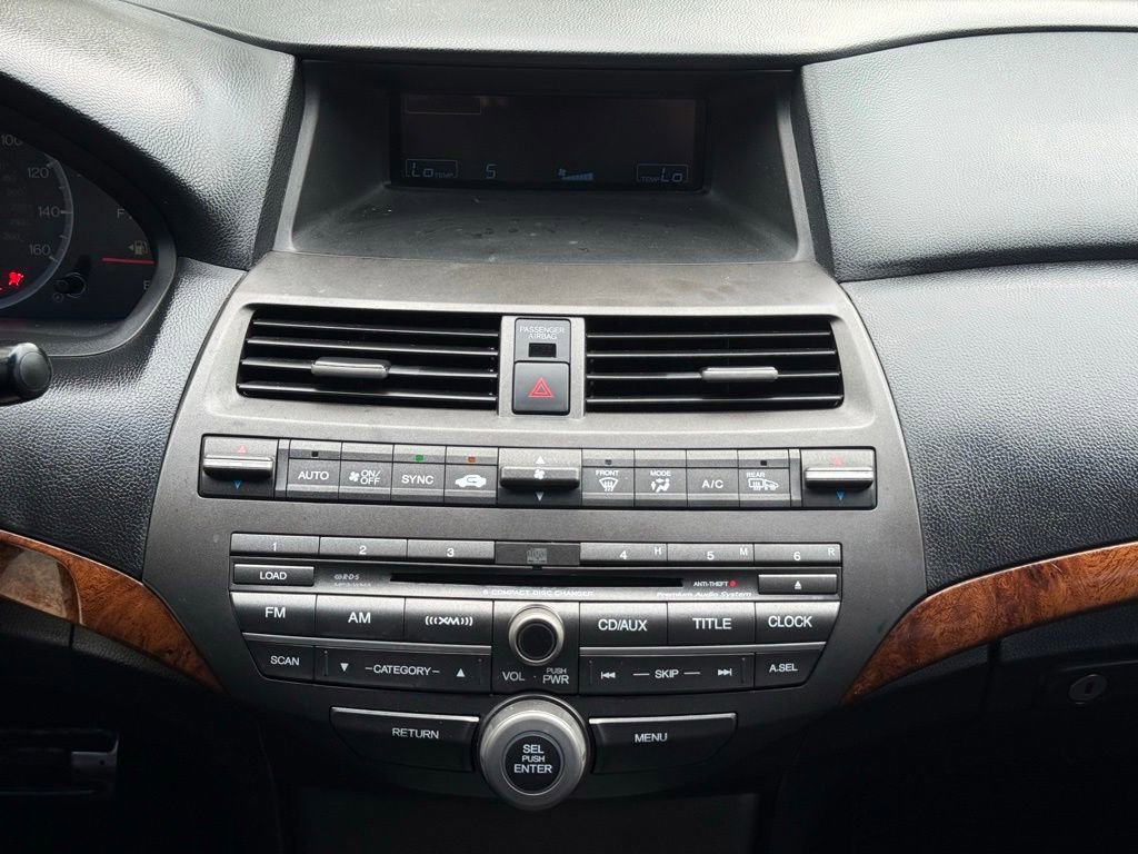 Used 2011 Honda Accord EX-L image 11
