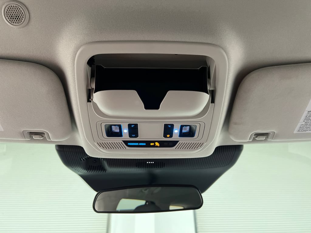 Used 2025 Ford Explorer Active RWD image 69