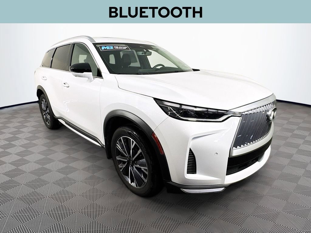 Certified 2026 INFINITI QX60 Luxe w/ Cargo Package FWD image 3