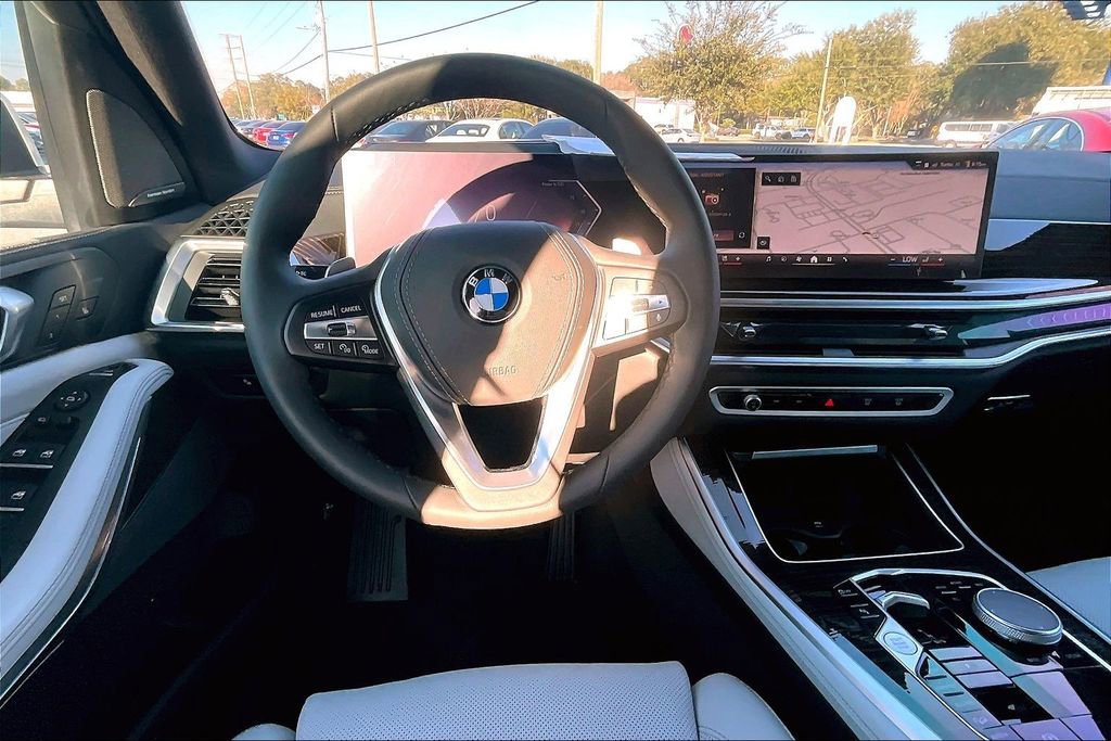 Certified 2026 BMW X5 xDrive40i w/ Climate Comfort Package image 8