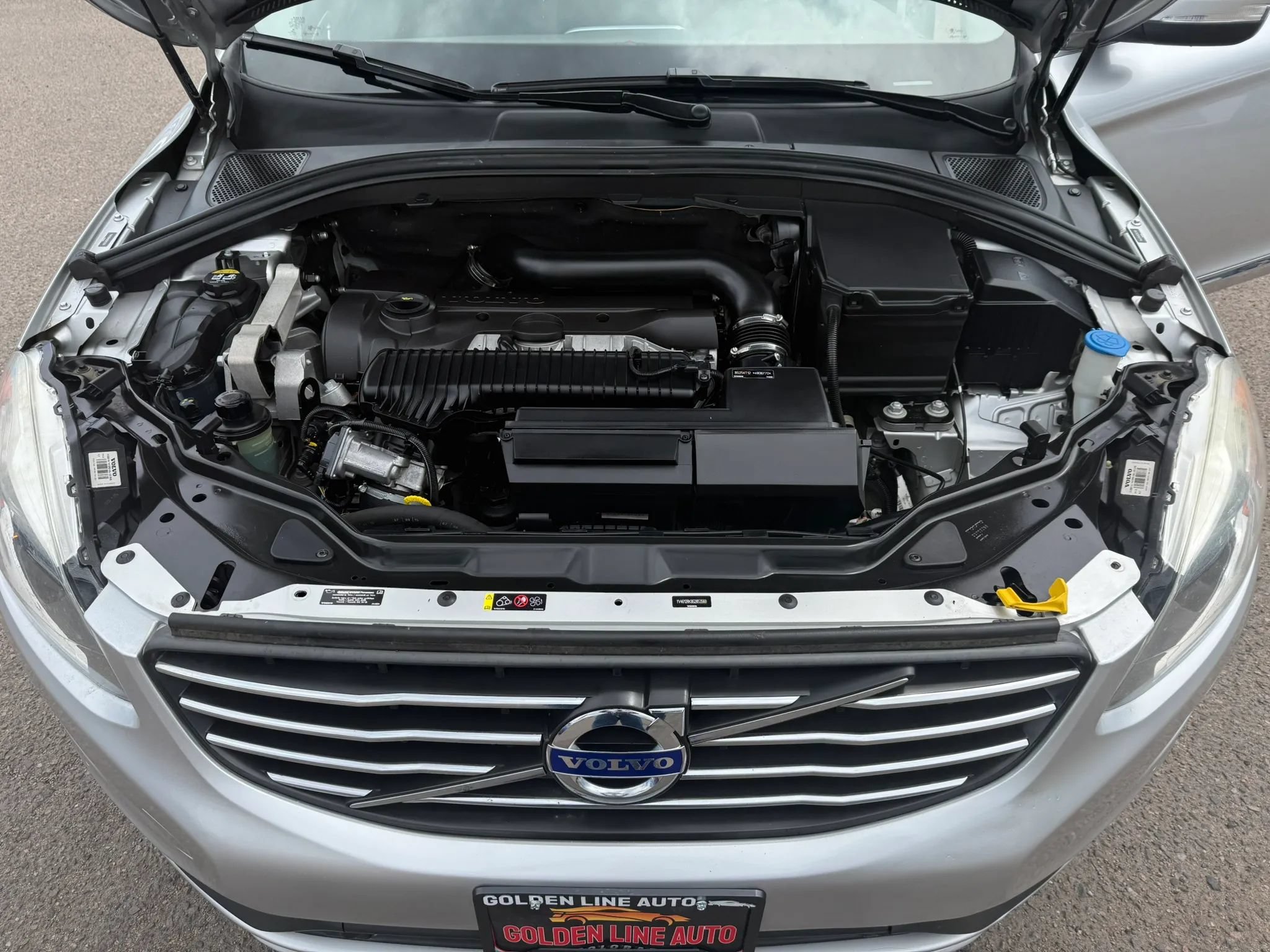 Used 2016 Volvo XC60 T5 Premier w/ Protection Package AWD/4WD image 27