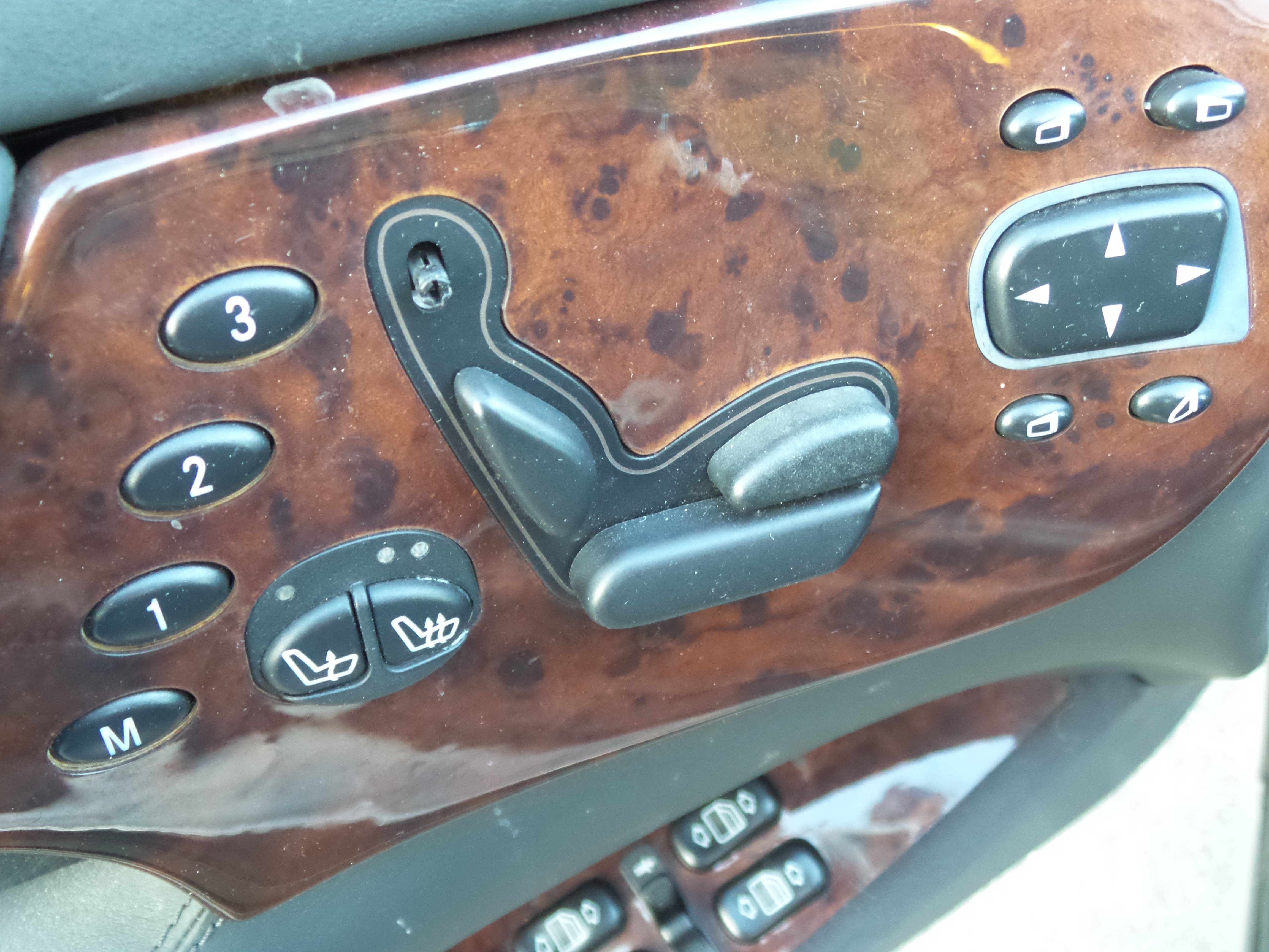 Used 2001 Mercedes-Benz CL 500 image 15