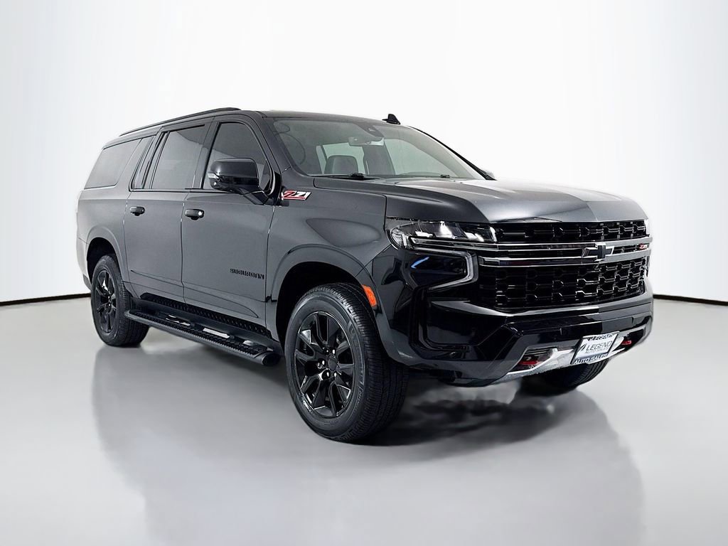 Used 2022 Chevrolet Suburban Z71 w/ Luxury Package AWD/4WD image 3