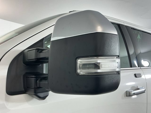 Used 2025 Ford F450 Platinum w/ Platinum Plus Package AWD/4WD image 13