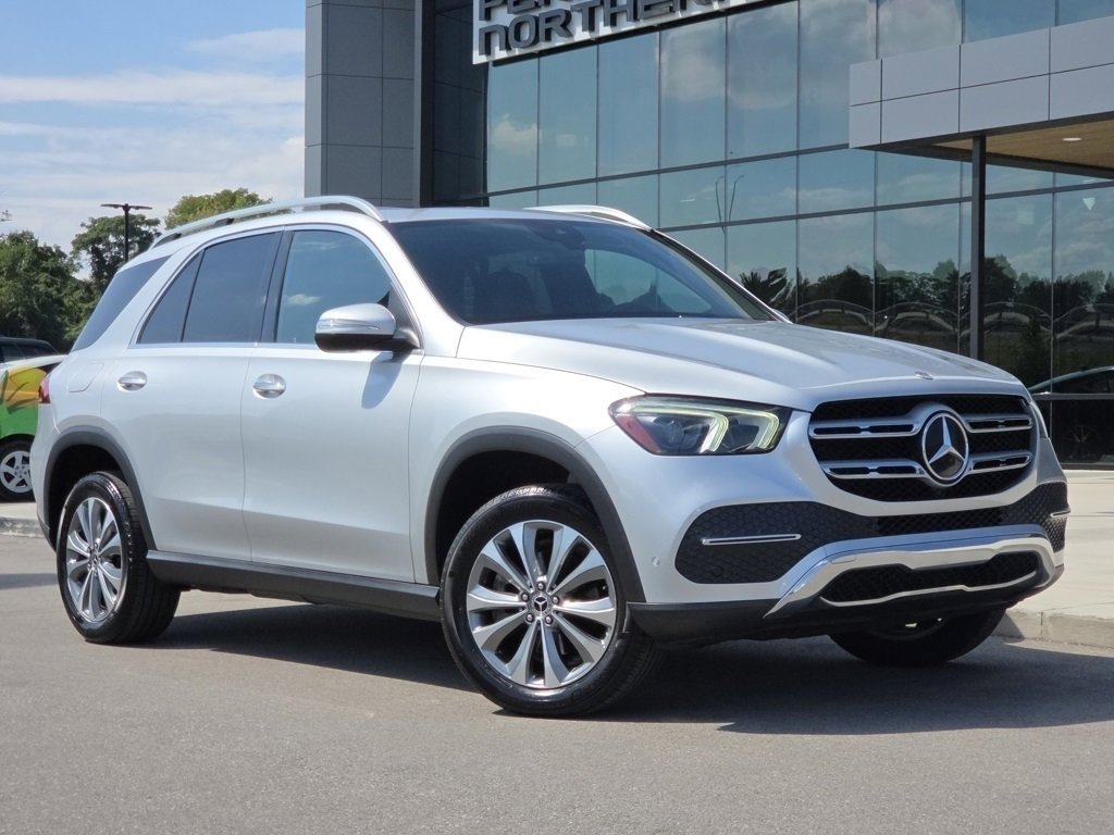 Used 2020 Mercedes-Benz GLE 350 4MATIC w/ Premium Package image 2