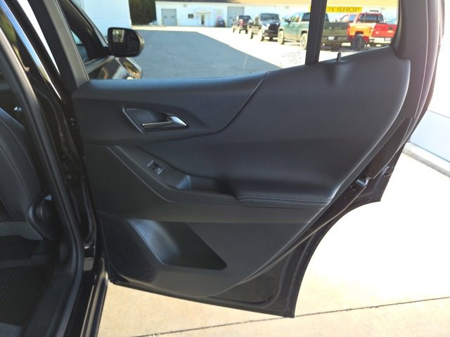 New 2026 Chevrolet Equinox LT w/ Convenience Package II image 41