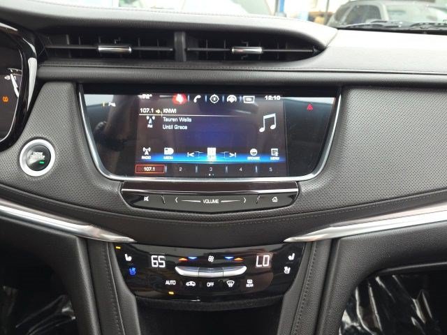 Used 2017 Cadillac XT5 Premium Luxury AWD/4WD image 20