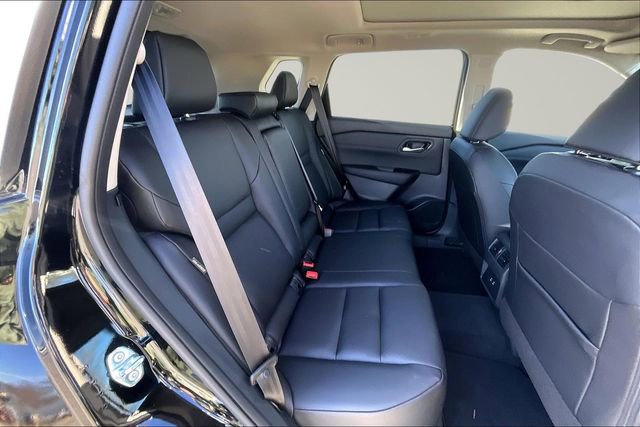 New 2026 Nissan Rogue SV AWD/4WD image 9