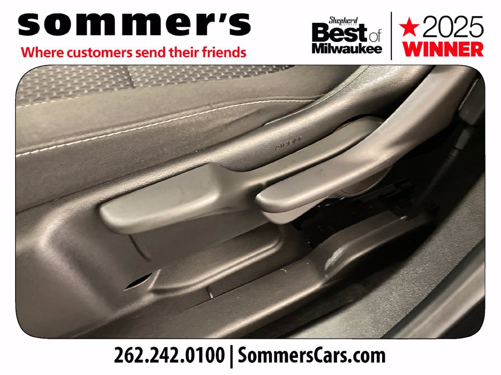 Used 2023 GMC Acadia SLE FWD image 10