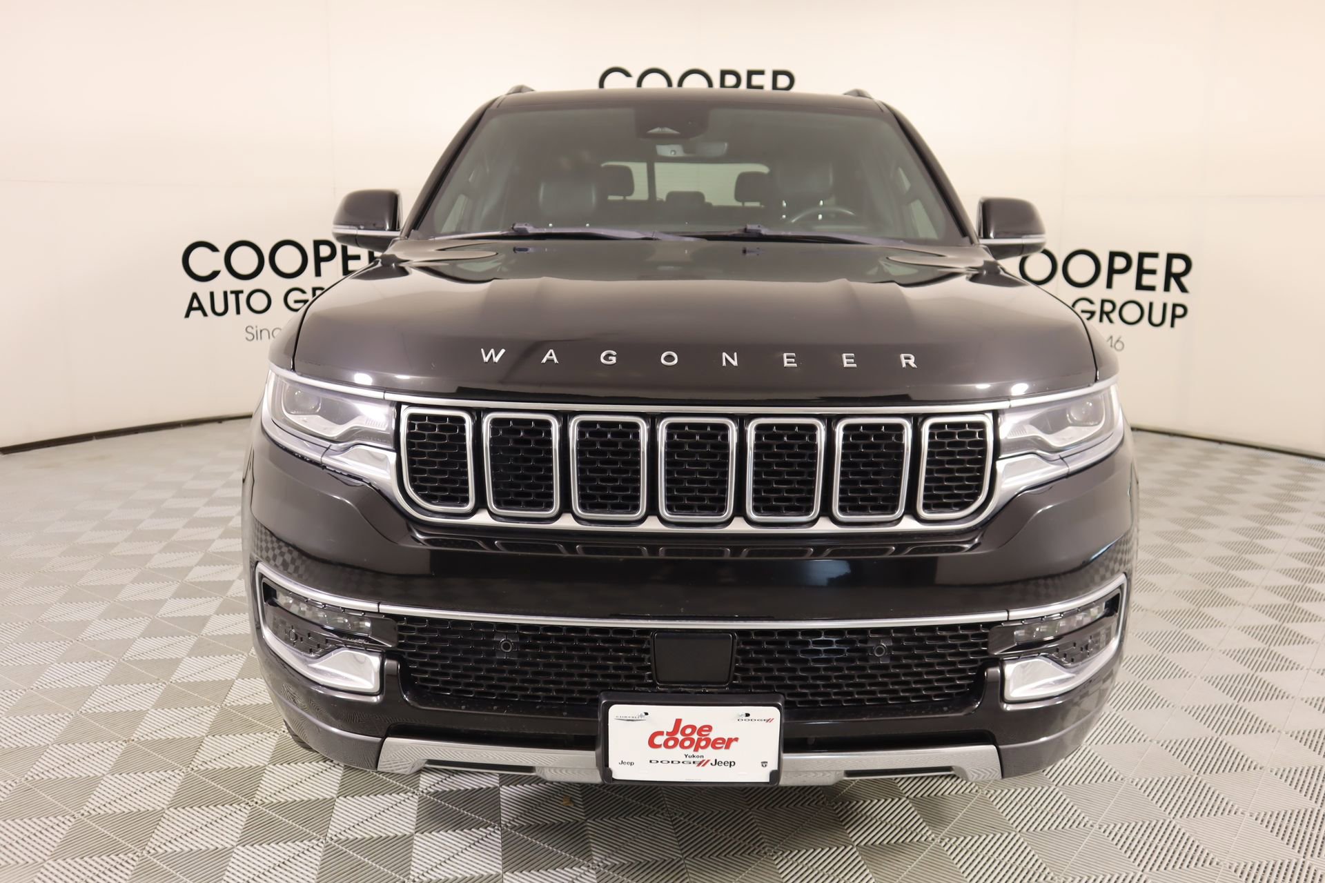 Used 2022 Jeep Wagoneer Series III w/ Premium Group I AWD/4WD image 10