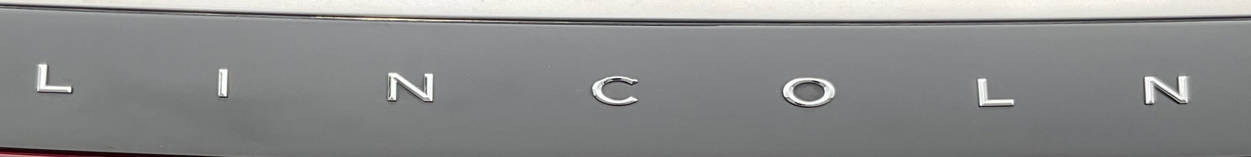 Used 2024 Lincoln Navigator L 4WD image 10