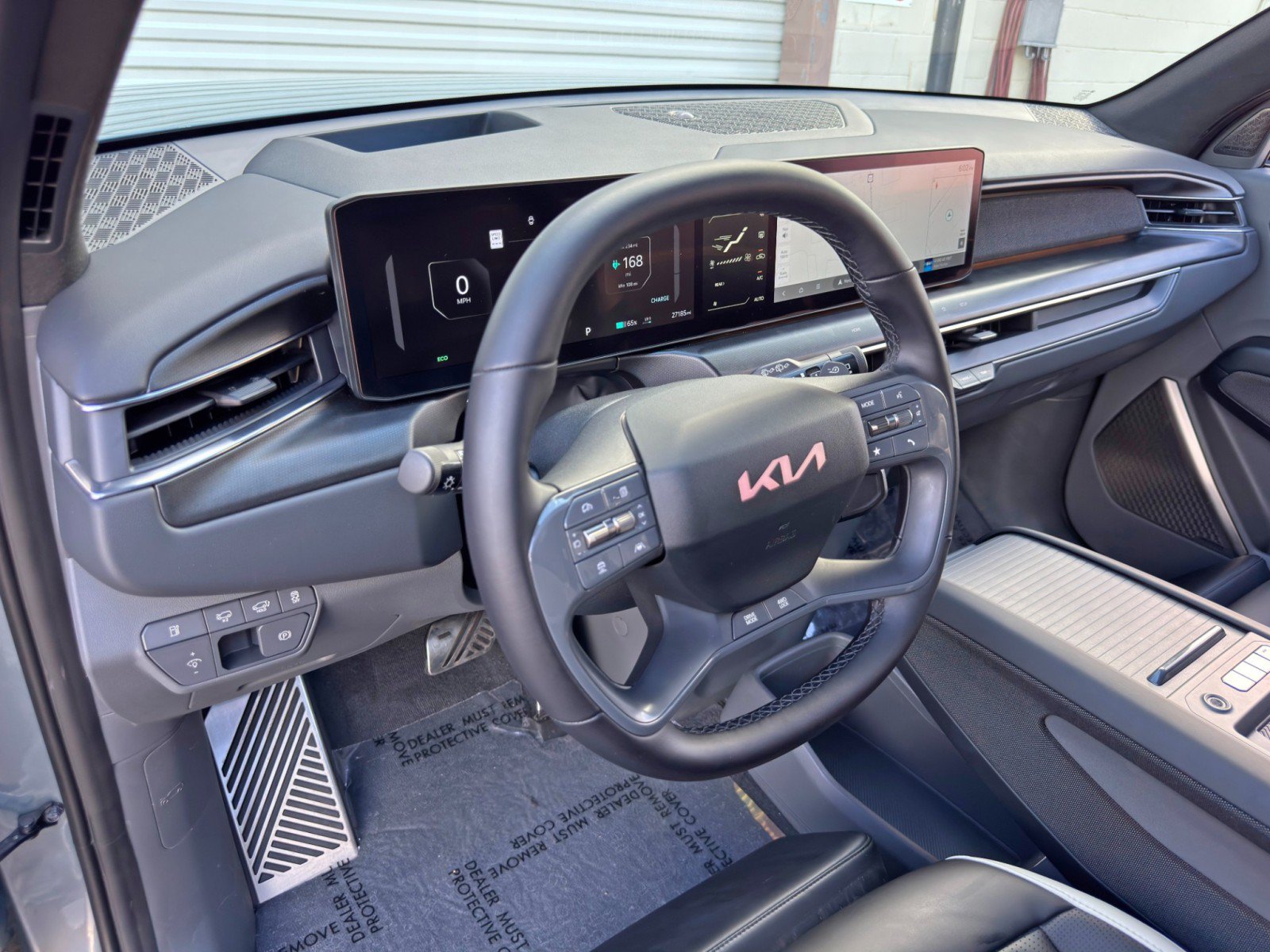 Used 2024 Kia EV9 GT-Line AWD/4WD image 14