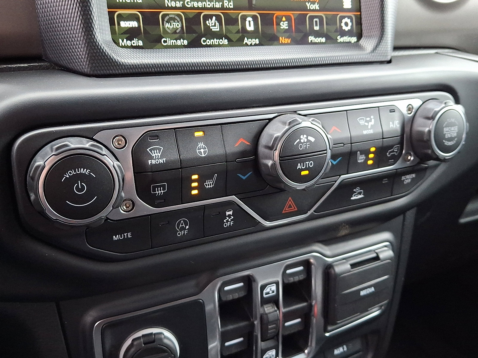 Used 2022 Jeep Wrangler Unlimited Sport image 17