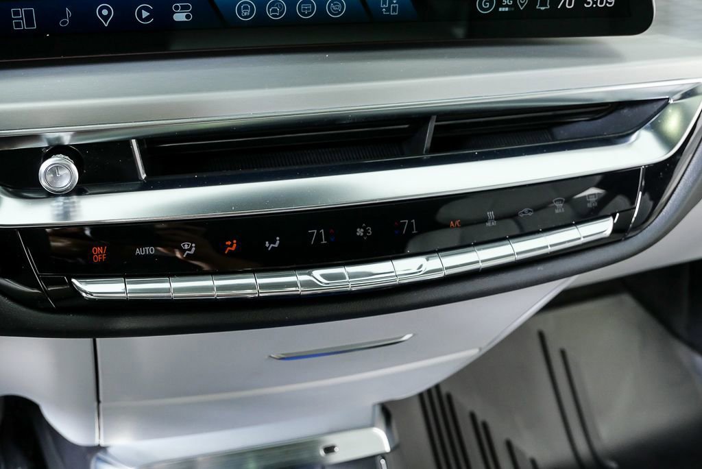 New 2026 Cadillac Lyriq Sport image 16