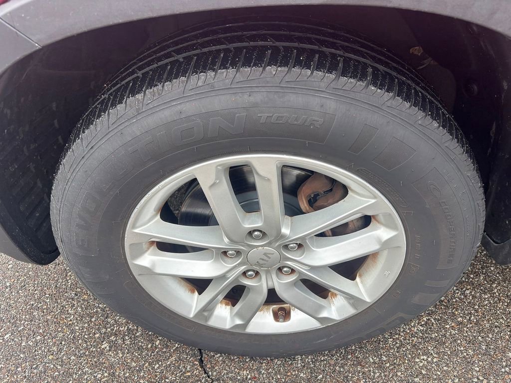 Used 2014 Kia Sorento LX FWD image 5