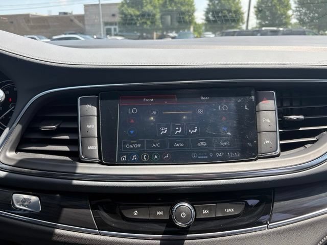 Used 2024 Buick Enclave Essence w/ Experience Buick Package AWD/4WD image 27