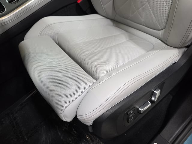 Certified 2024 BMW X5 xDrive40i w/ Premium Package AWD/4WD image 25