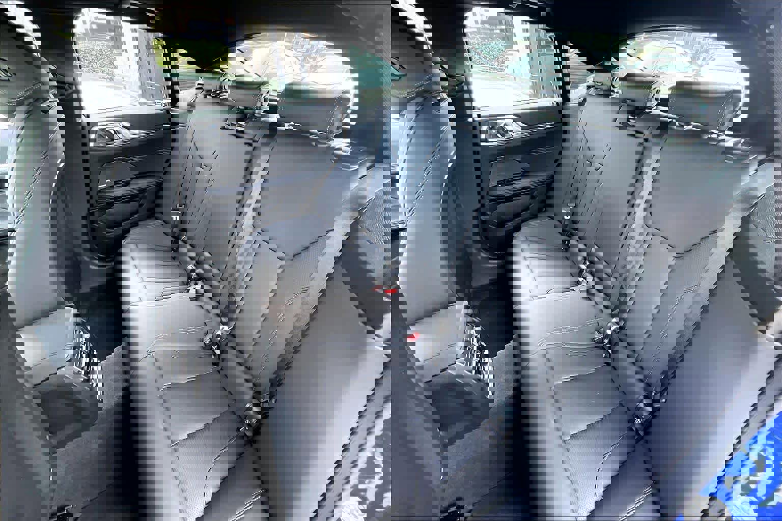 Used 2025 BMW 430i xDrive w/ M Sport Package image 39