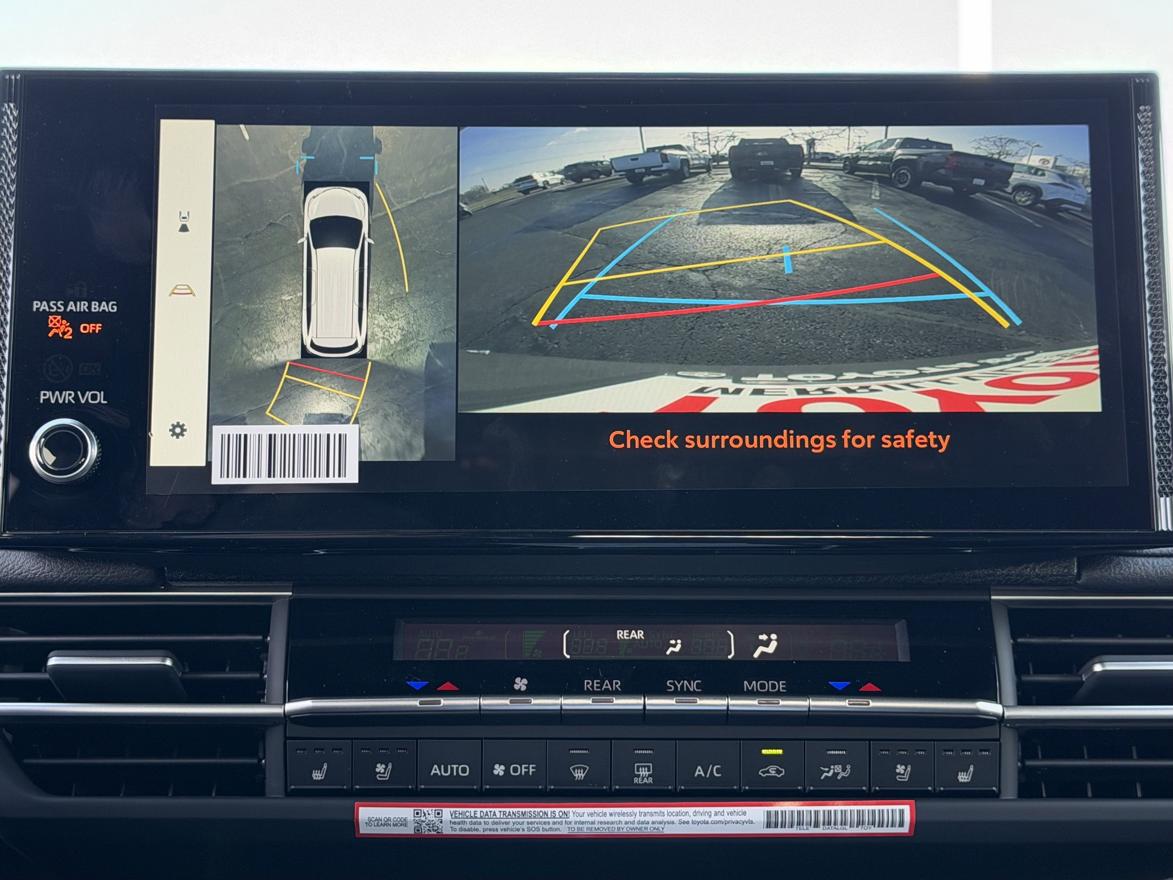 Used 2026 Toyota Sienna Platinum image 18