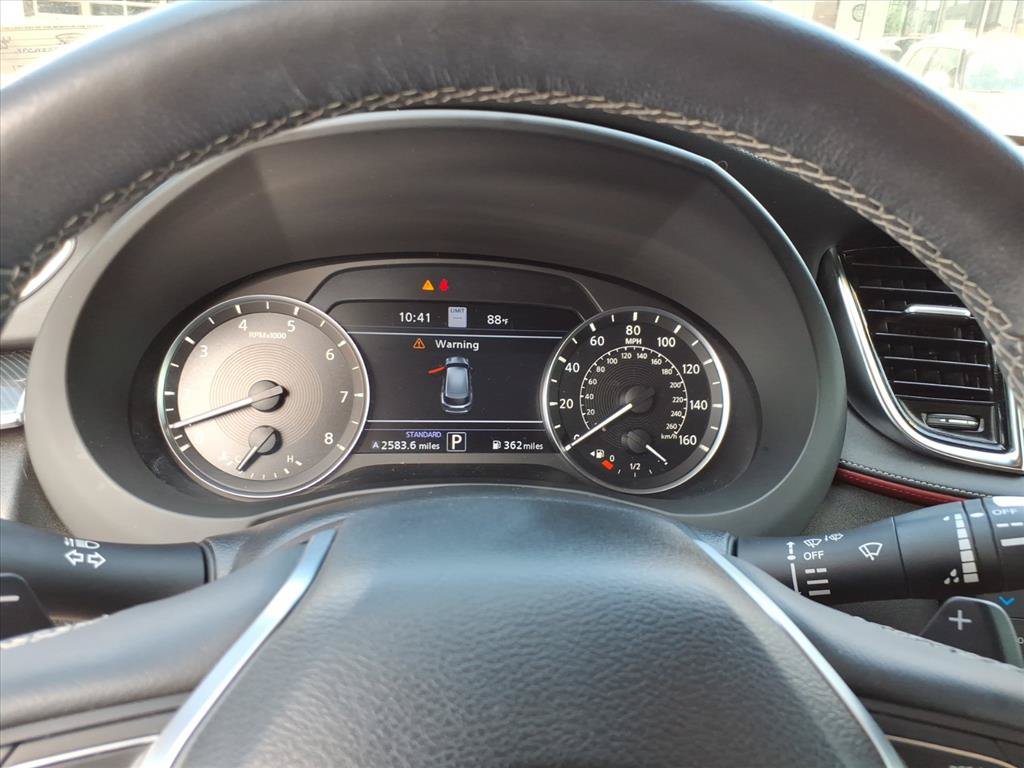 Used 2023 INFINITI QX50 Sport AWD/4WD image 18