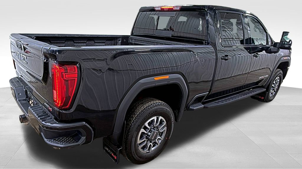 Used 2021 GMC Sierra 2500 AT4 w/ AT4 Preferred Package image 4