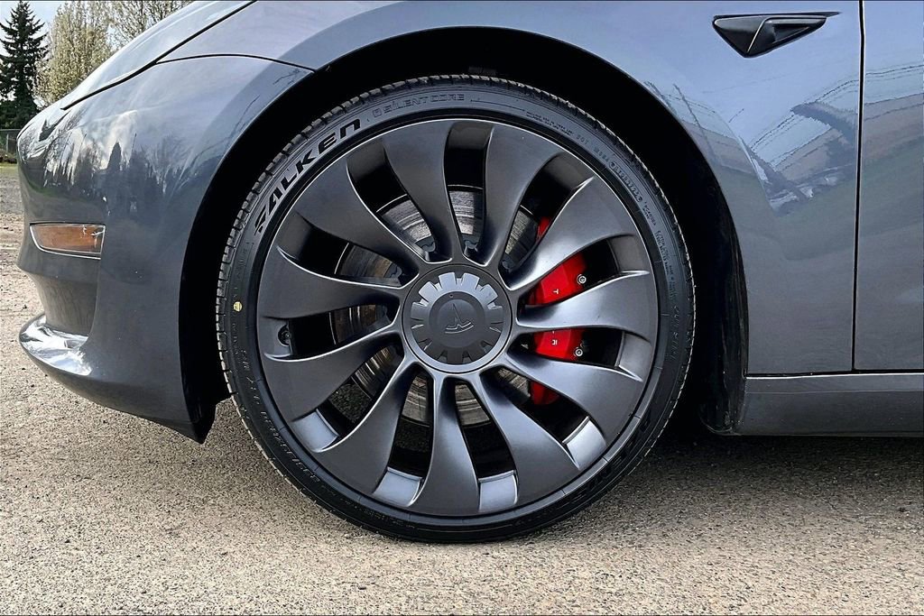 Used 2023 Tesla Model 3 Performance image 12