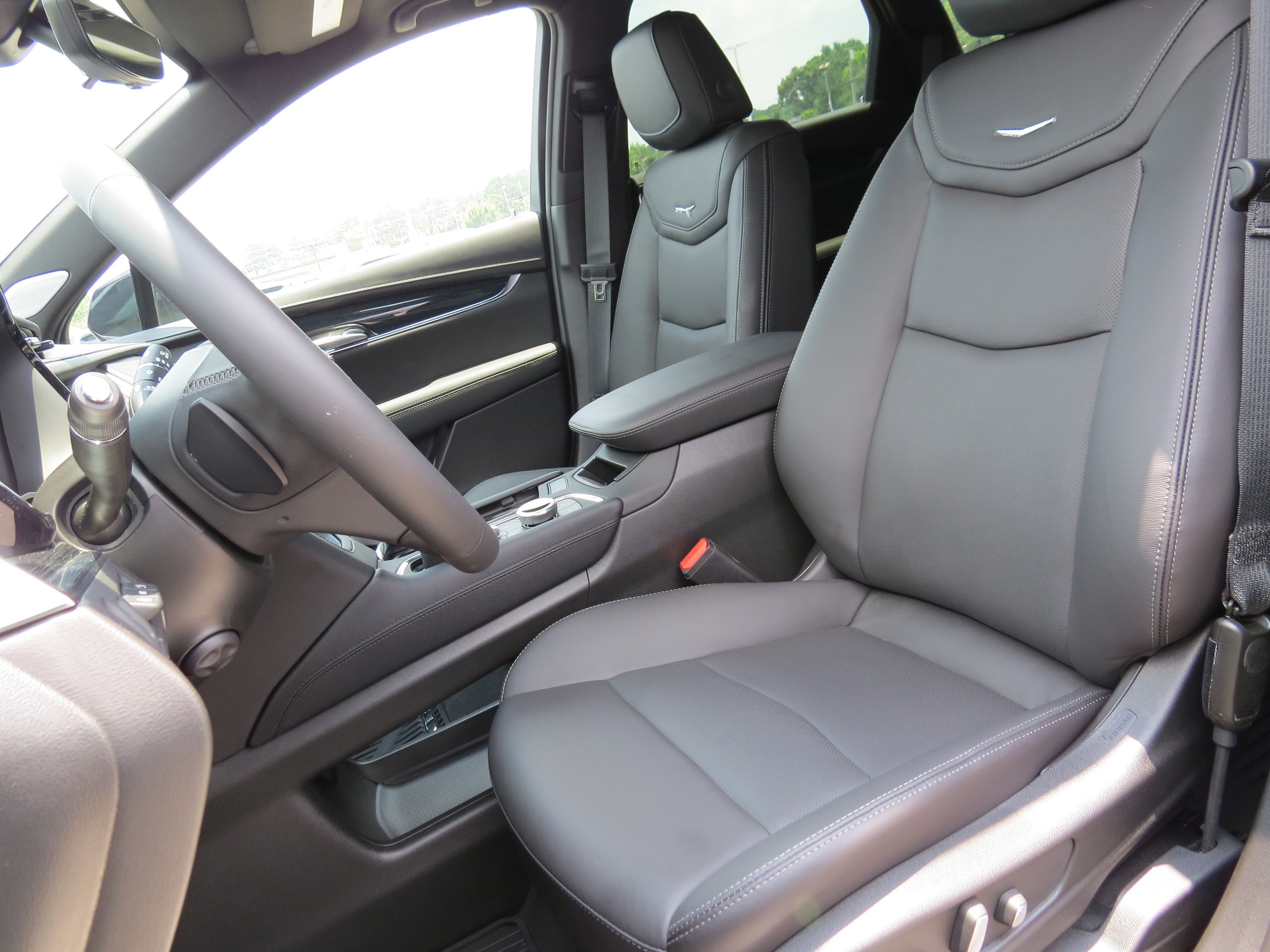 New 2025 Cadillac XT5 Premium Luxury w/ Technology Package image 18