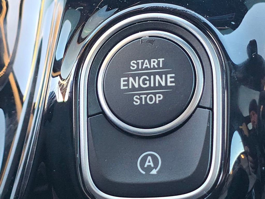 Certified 2026 Mercedes-Benz GLA 250 4MATIC image 37