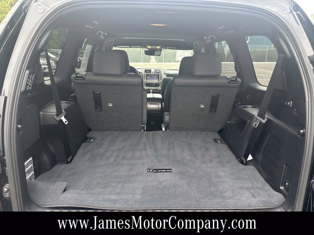 Used 2021 Lexus GX 460 Premium w/ Accessory Package AWD/4WD image 18