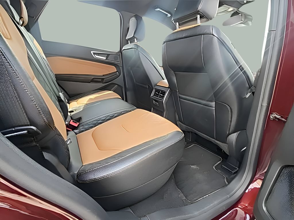 Used 2024 Ford Edge Titanium w/ Titanium Elite Package AWD/4WD image 10