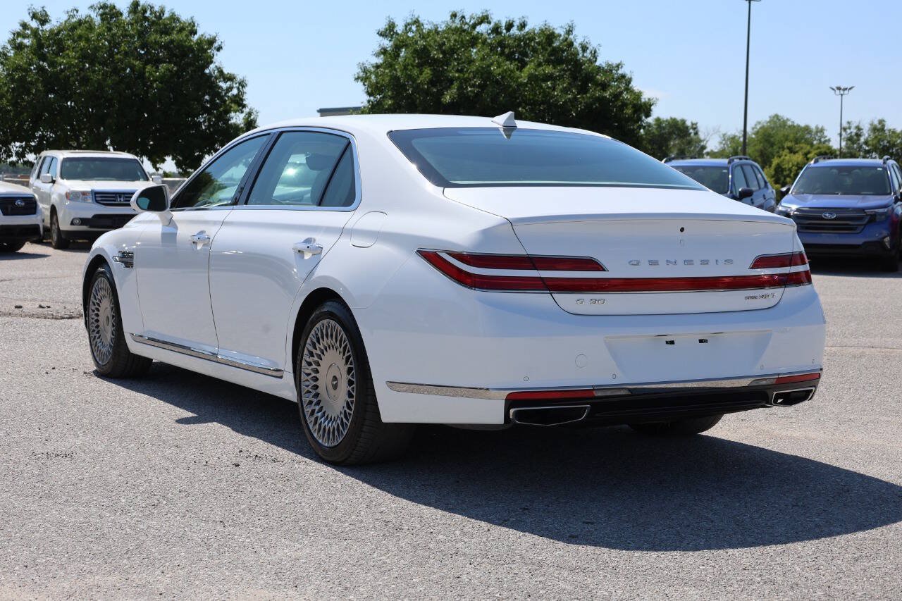 Used 2020 Genesis G90 3.3T Premium AWD/4WD image 11