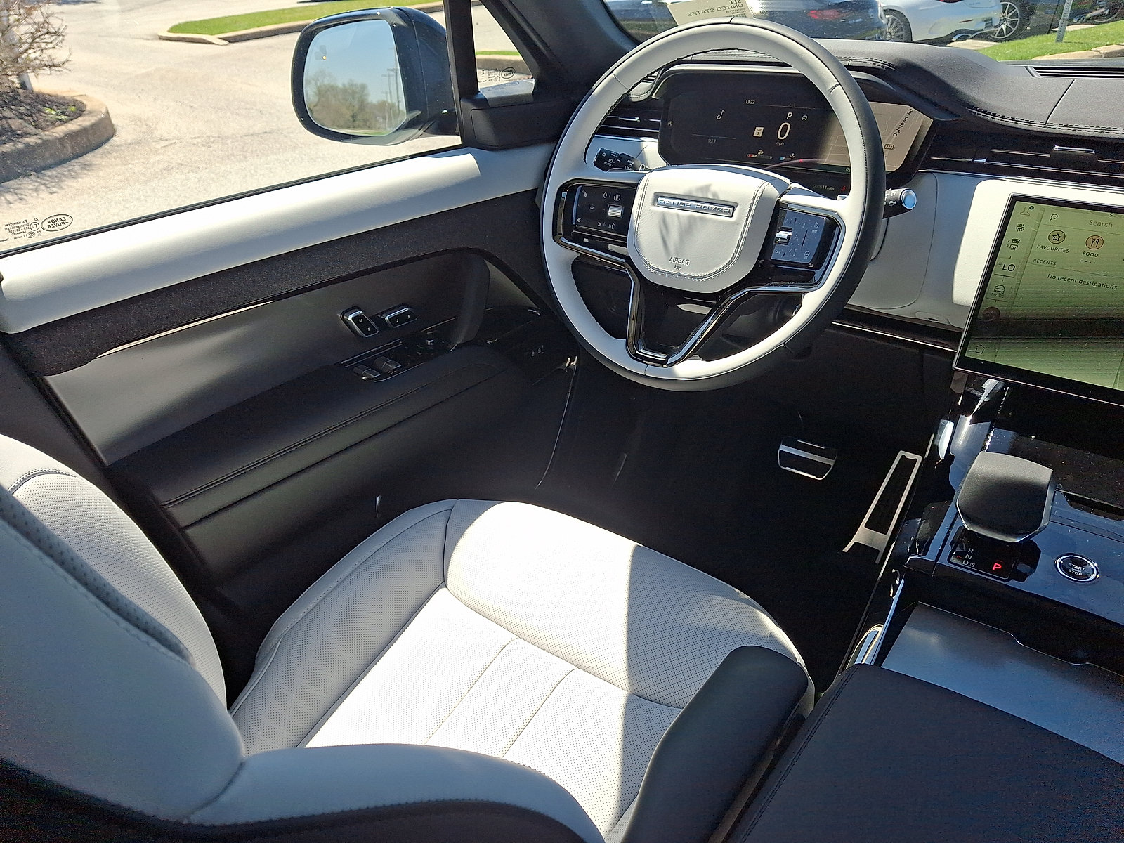 New 2026 Land Rover Range Rover Sport Dynamic SE AWD/4WD image 12