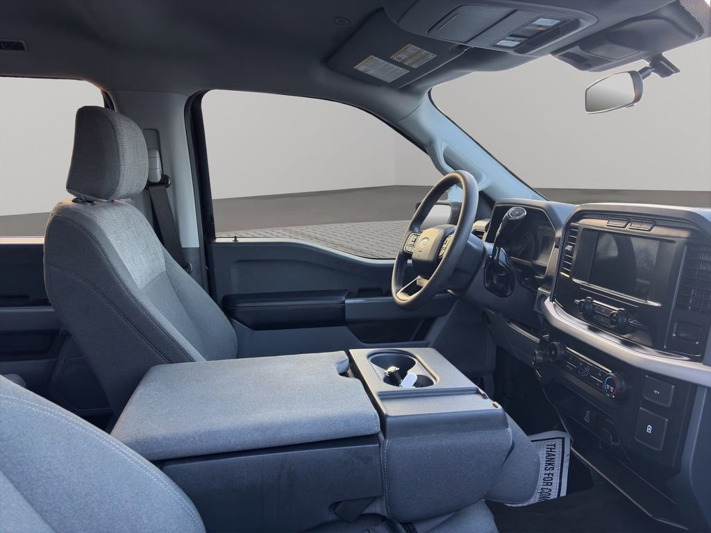 Used 2022 Ford F150 XLT w/ XTR Package image 13