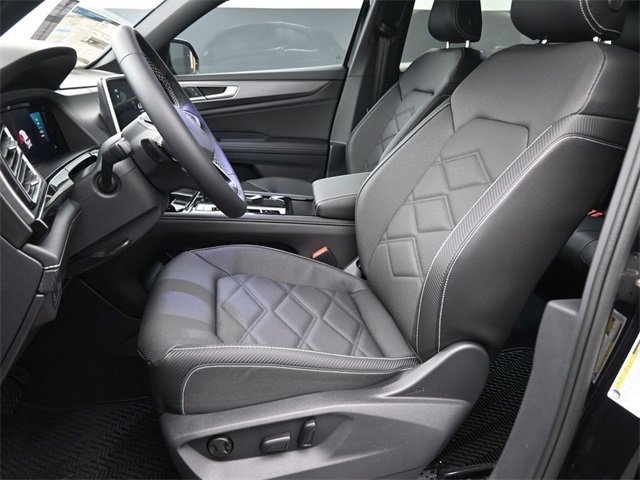 New 2026 Volkswagen Atlas Cross Sport SE image 28