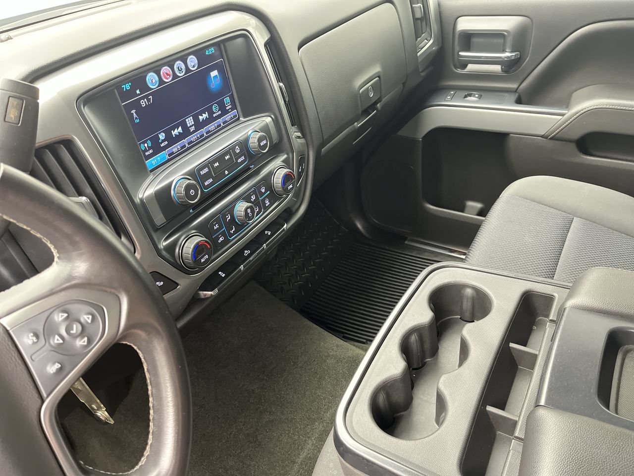 Used 2017 Chevrolet Silverado 1500 LT w/ All Star Edition AWD/4WD image 16