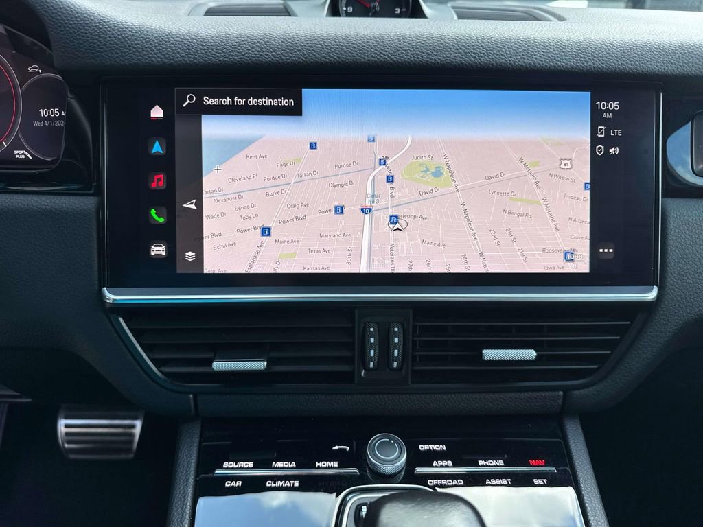 Certified 2023 Porsche Cayenne S Platinum image 25