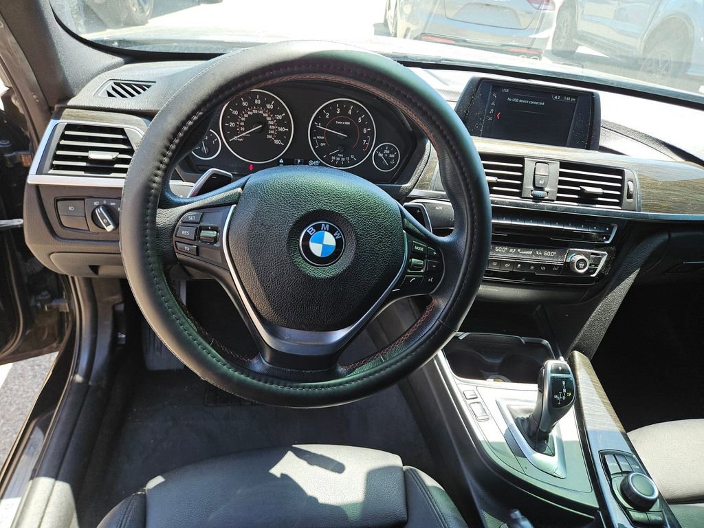 Used 2018 BMW 330i Sedan image 16