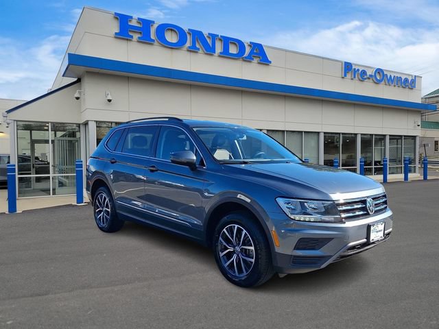 Used 2020 Volkswagen Tiguan SE AWD/4WD image 3