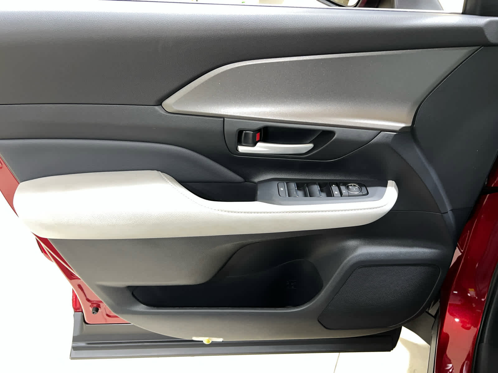 New 2026 Toyota Grand Highlander XLE image 14