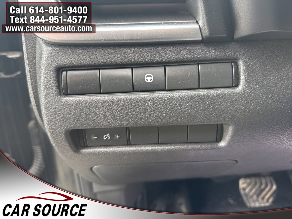 Used 2021 Nissan Rogue SV image 17