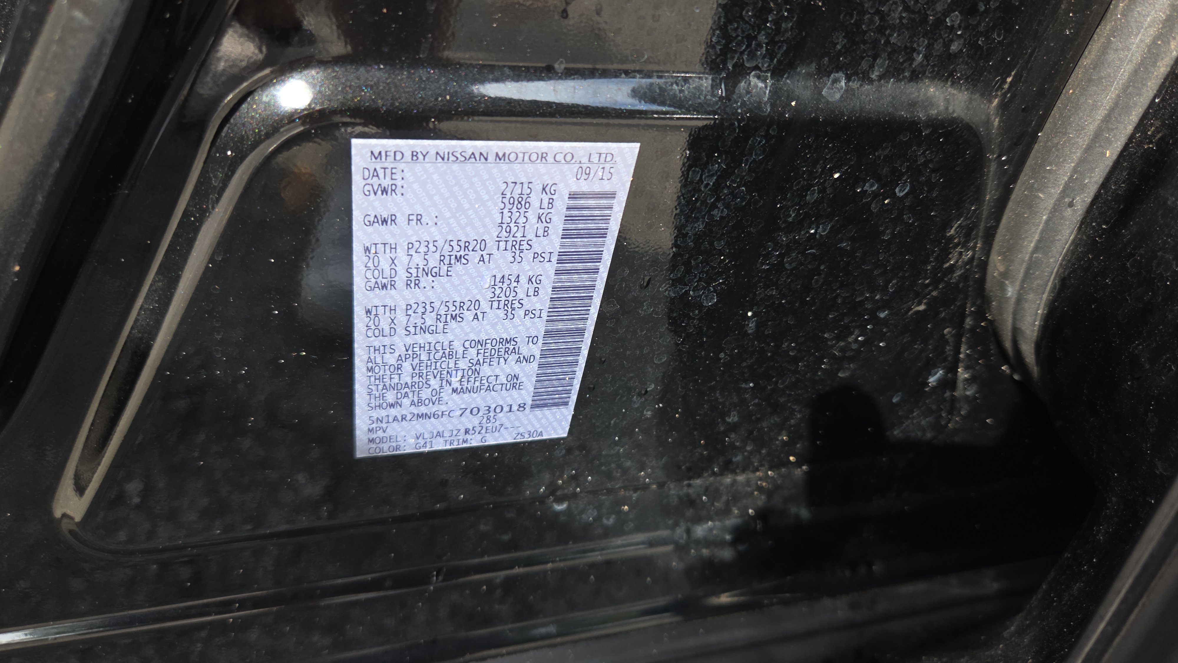 Used 2015 Nissan Pathfinder Platinum FWD image 16