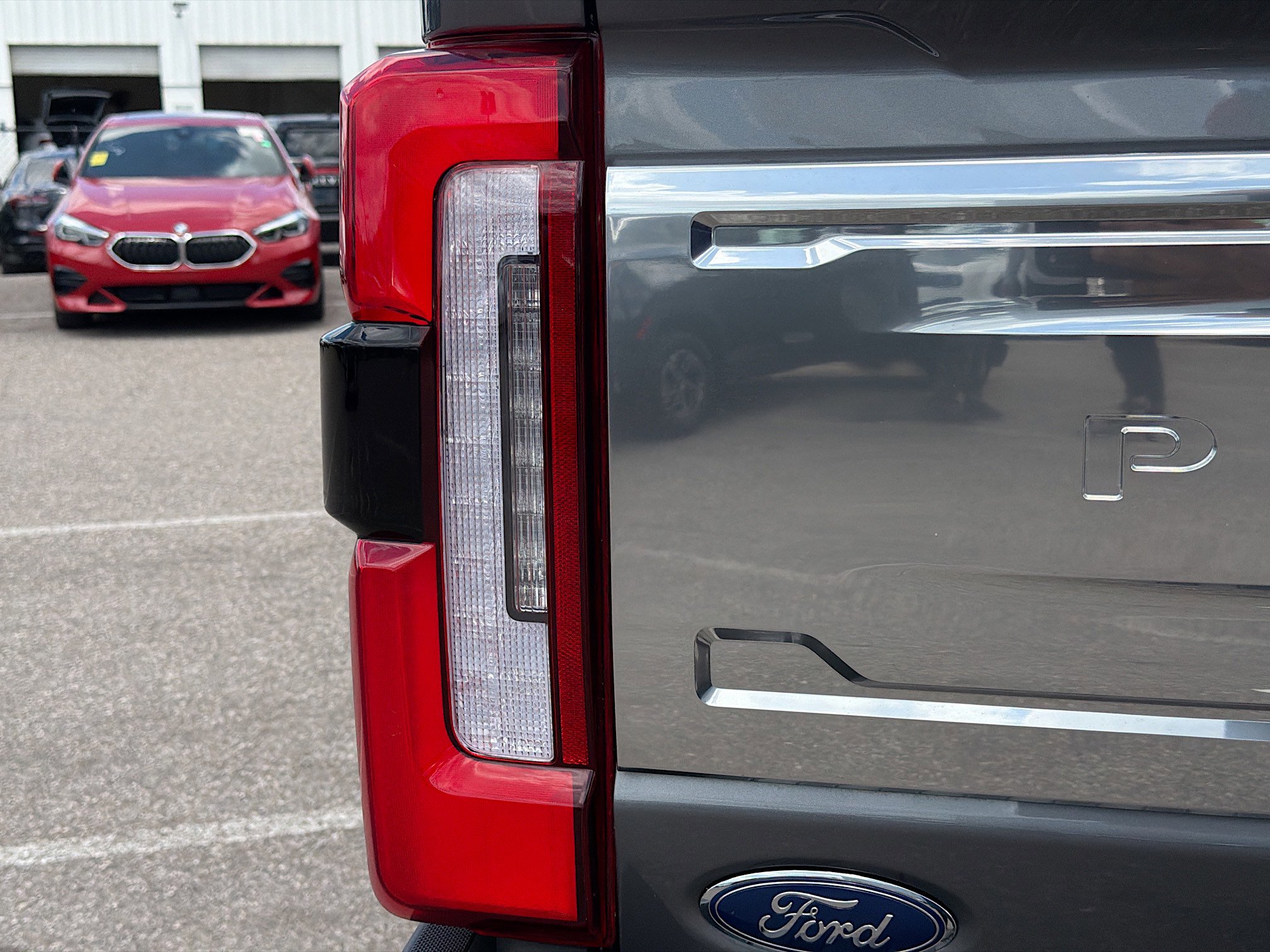 Used 2024 Ford F350 Platinum image 10