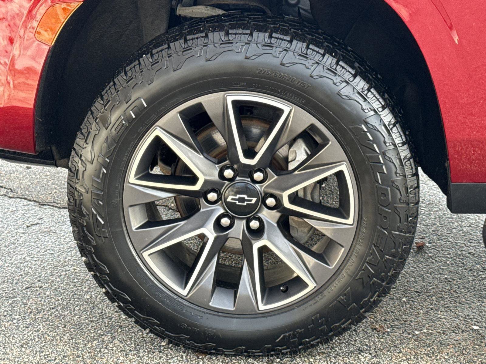 Used 2021 Chevrolet Tahoe Z71 w/ Z71 Signature Package image 9