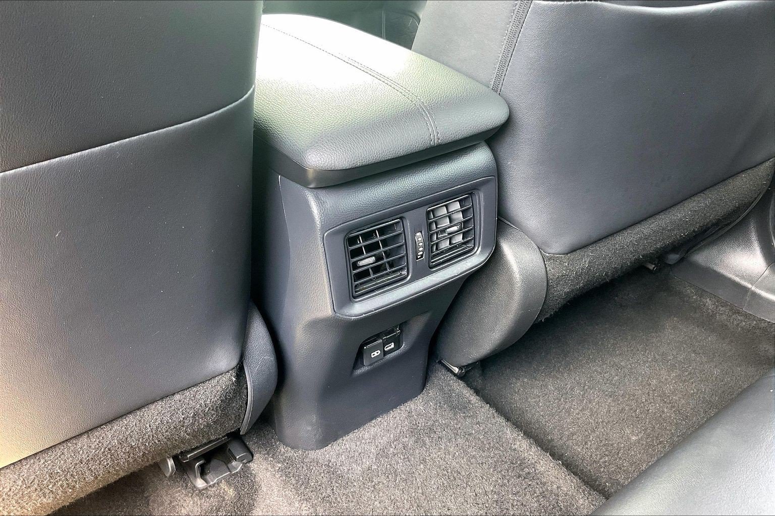 Used 2024 Toyota RAV4 Adventure AWD/4WD image 38